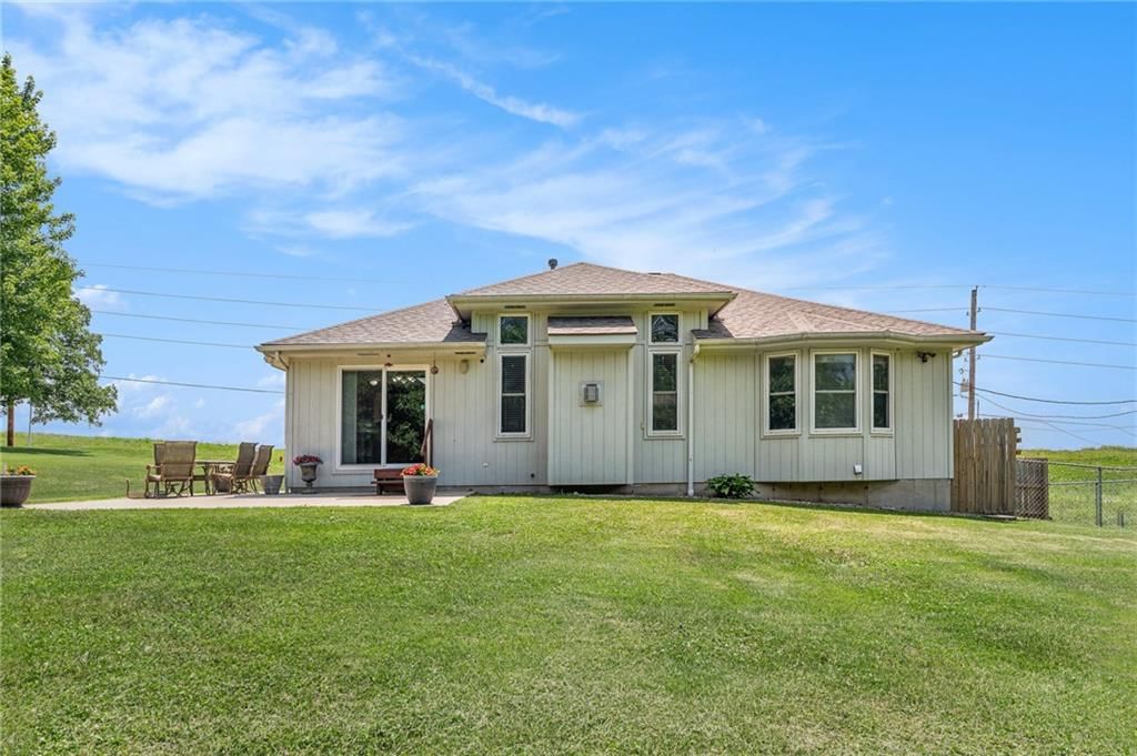 11180 Riverview Avenue — photo 19