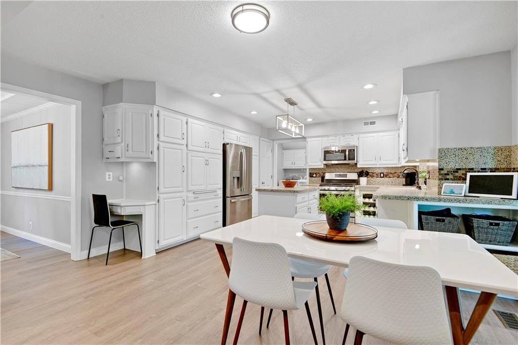 3204 W 121ST Terrace — photo 13