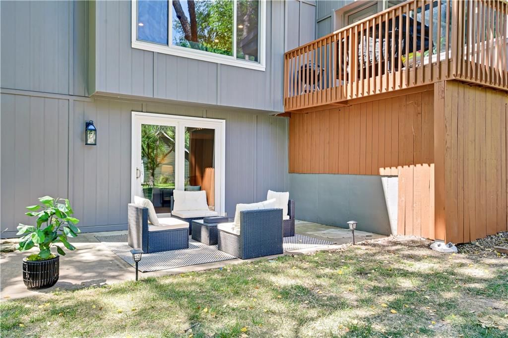 3204 W 121ST Terrace — photo 40