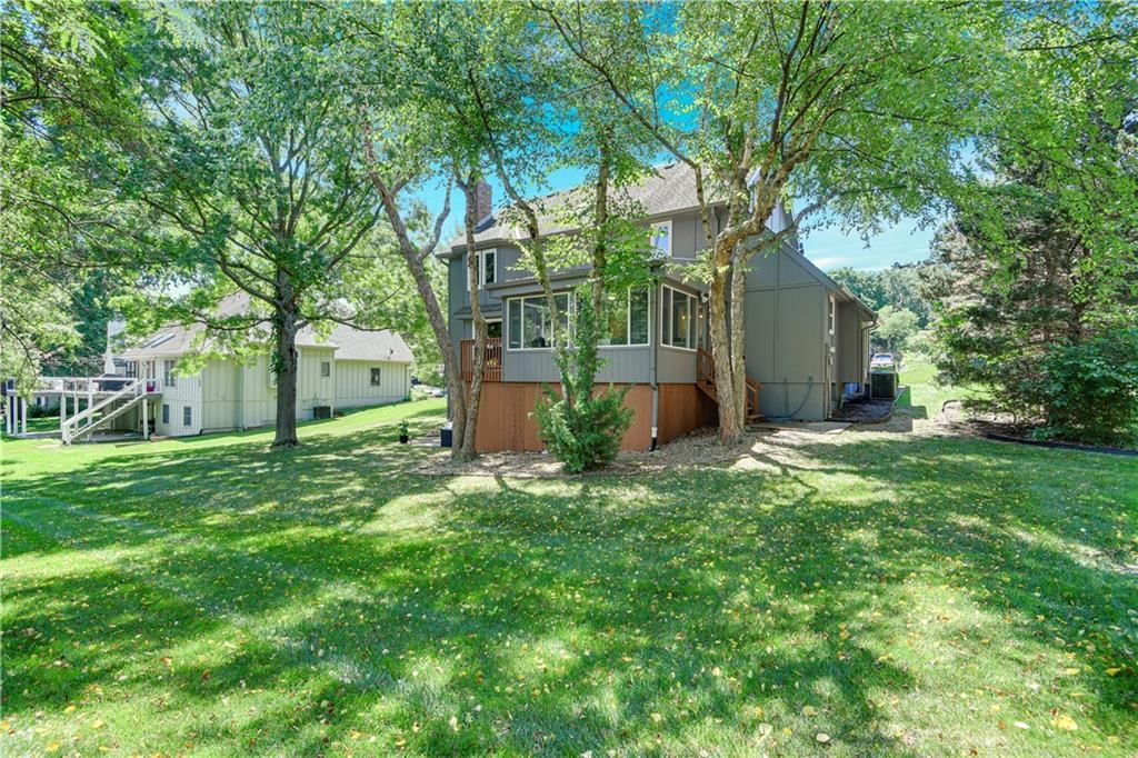 3204 W 121ST Terrace — photo 41