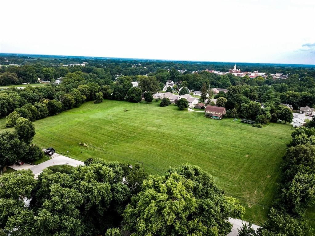 W Duncan Drive, Savannah, MO