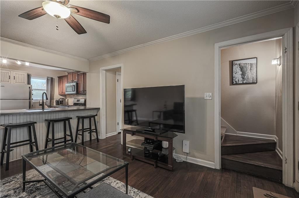 644 Thornton Street — photo 5