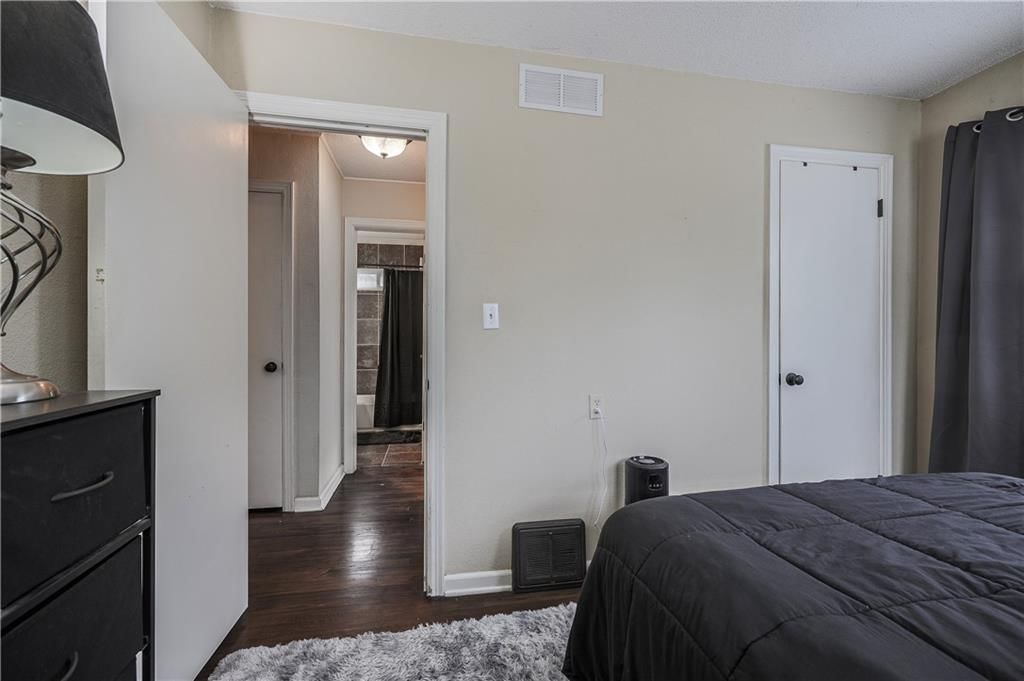644 Thornton Street — photo 10