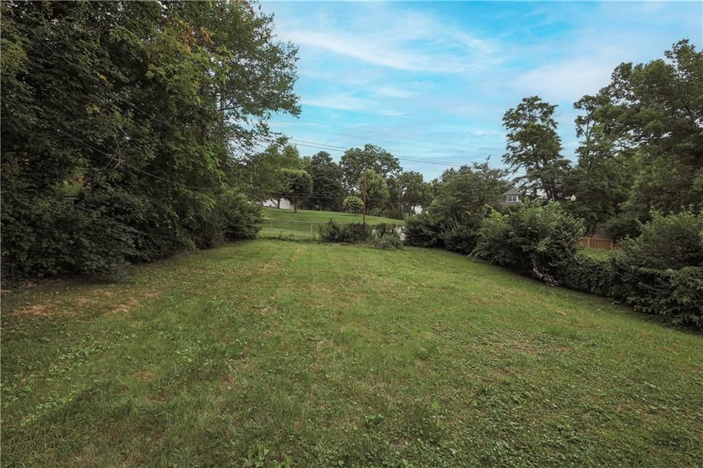 644 Thornton Street — photo 18