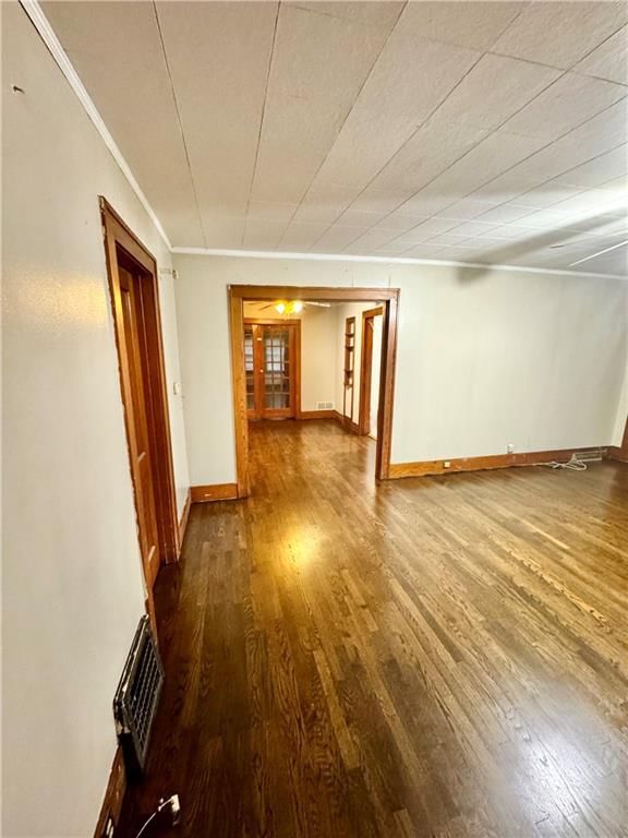 425 E Mill Street — photo 3