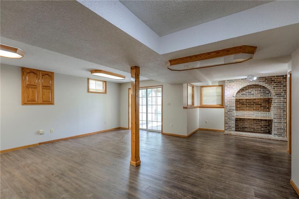 Photo 22 of 34 - 1733 NE Ridgeview Drive