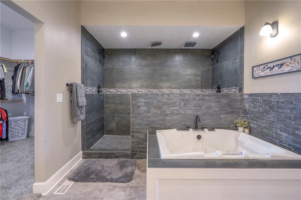 11605 E 261st Street — photo 34