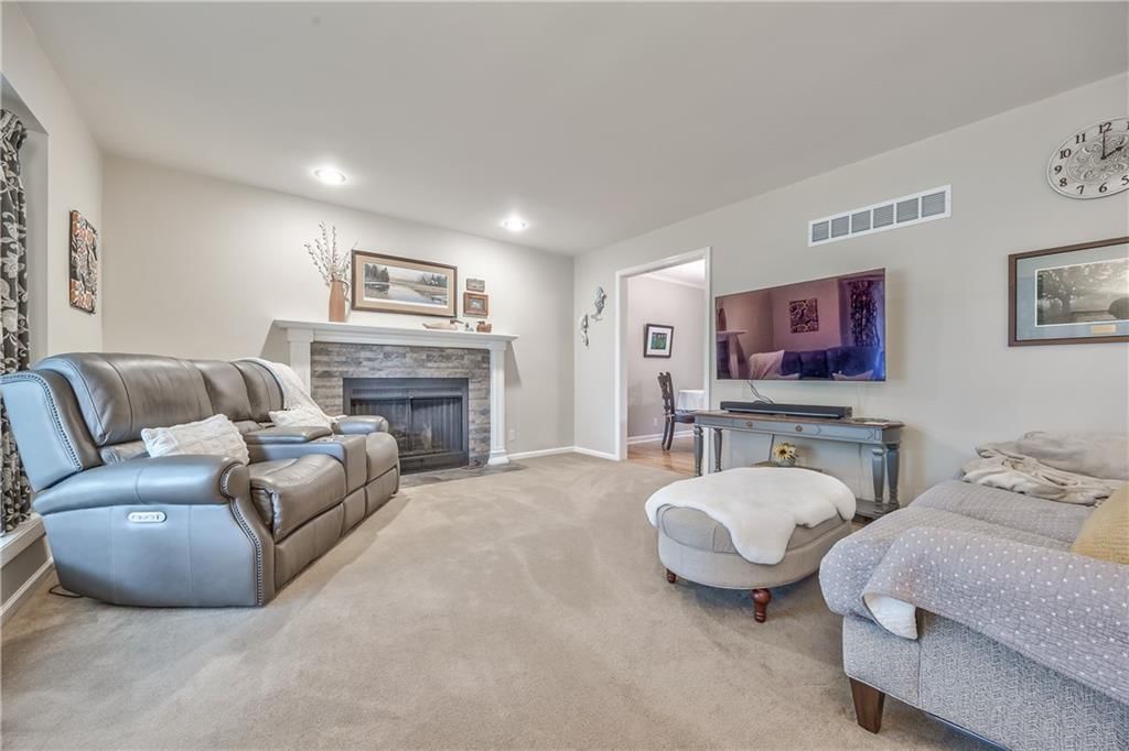 15118 W 83rd Street — photo 13