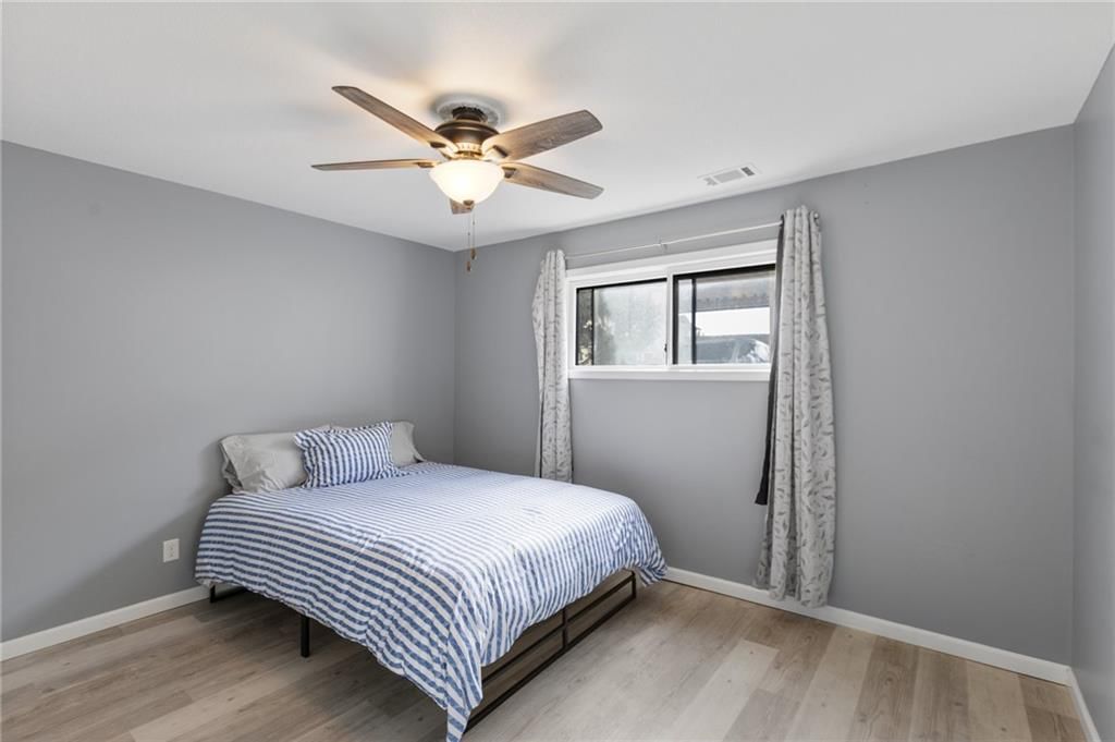 5017 Walnut Street — photo 9