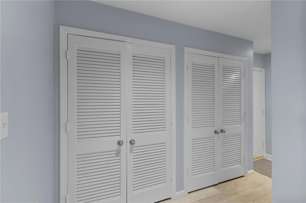 5017 Walnut Street — photo 15