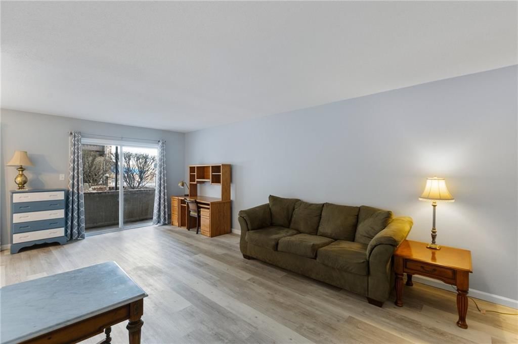 5017 Walnut Street — photo 23