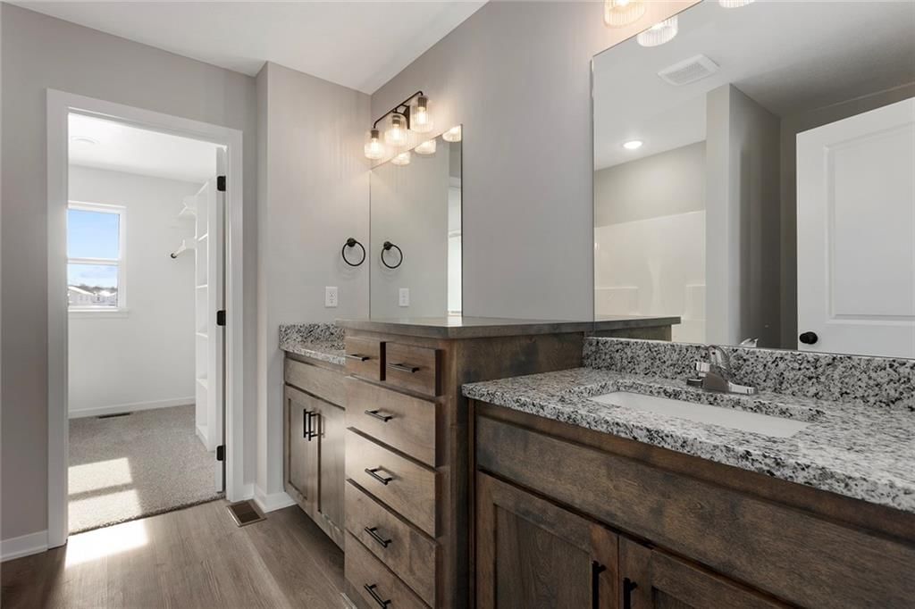 1502 SW Meadowlark Court — photo 27