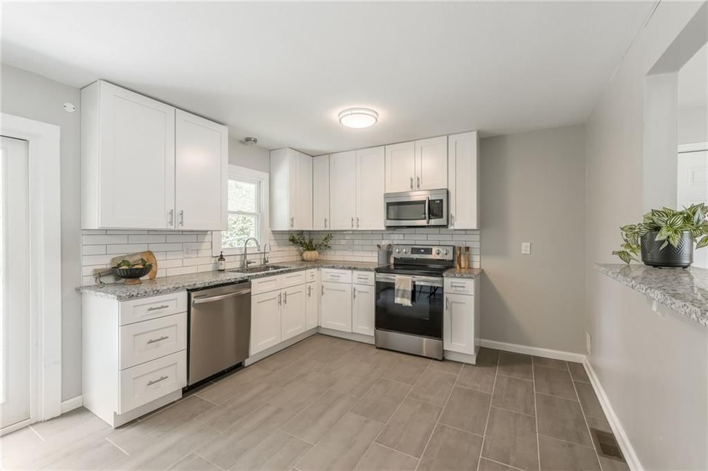 3804 E 106th Terrace — photo 12