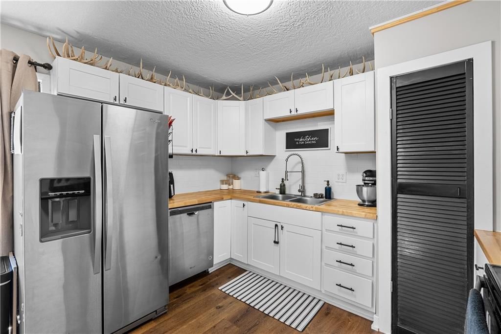 801 S Harding Street — photo 9