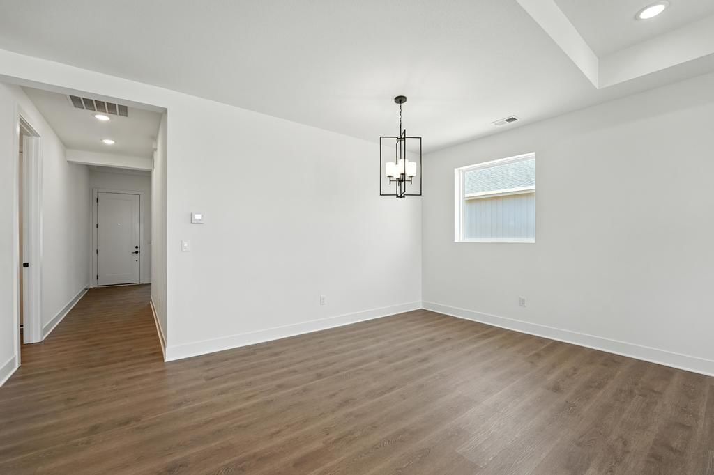 20688 Barker Street — photo 17