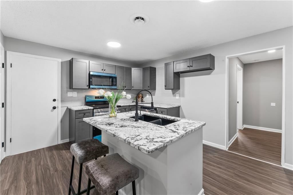 11613 W 69th Terrace — photo 8