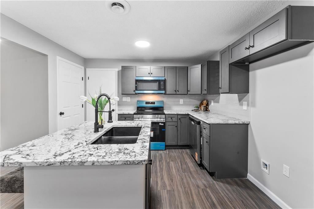 11613 W 69th Terrace — photo 11