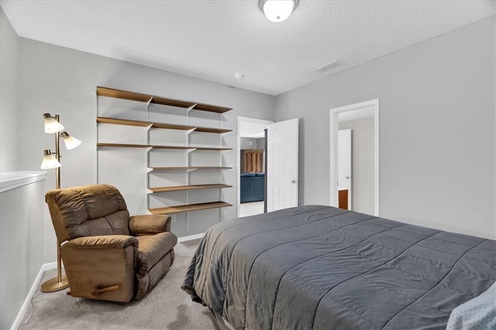 8512 N Arcola Avenue — photo 21