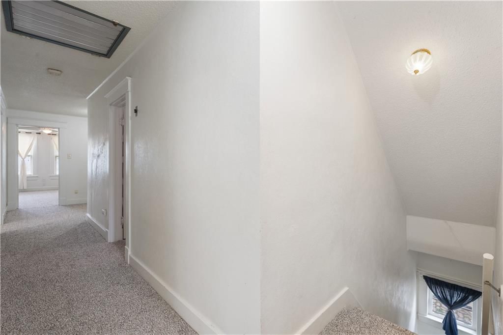 704 Lincoln Street — photo 20