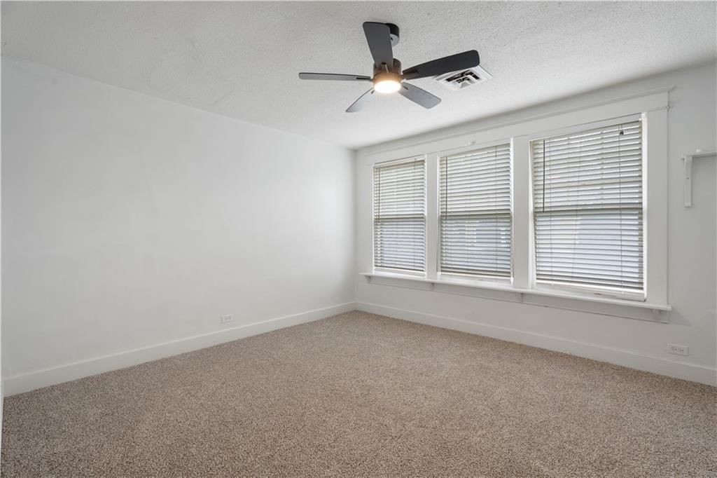 704 Lincoln Street — photo 25