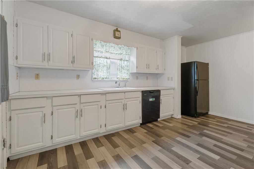 704 Lincoln Street — photo 29