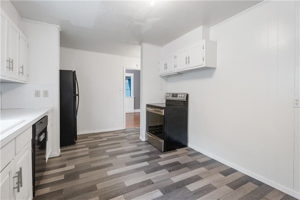 704 Lincoln Street — photo 30