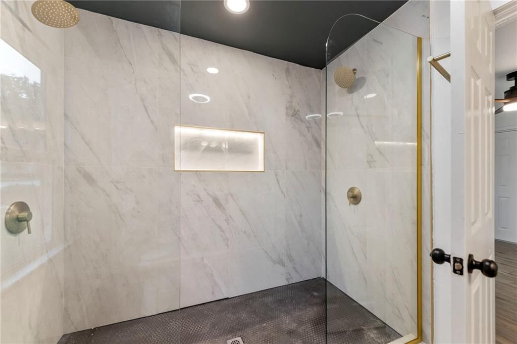 9521 W 60th Street — photo 30