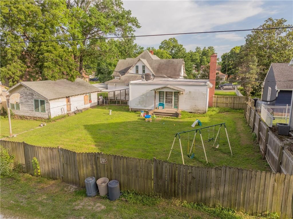 708 Osage Street — photo 6