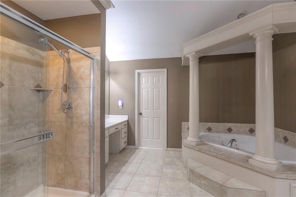 Photo 25 of 32 - 2300 NE 109th Street