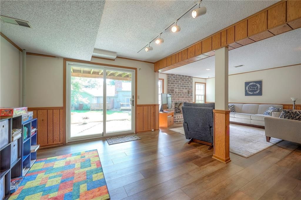 7103 Mastin Street — photo 21