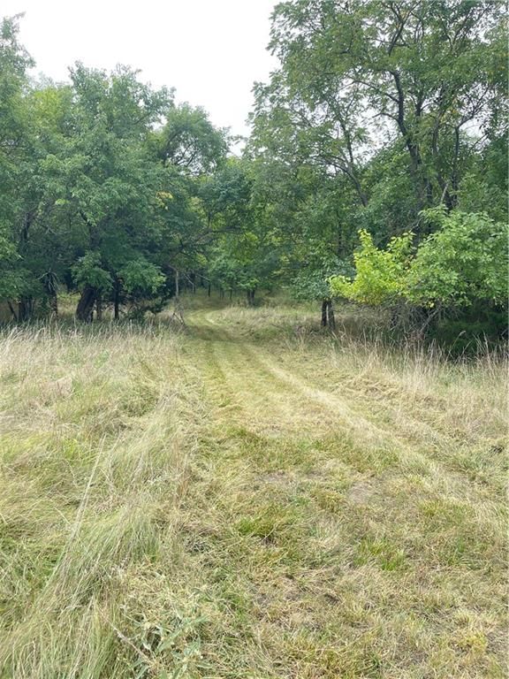 4750 labette Terrace — photo 8