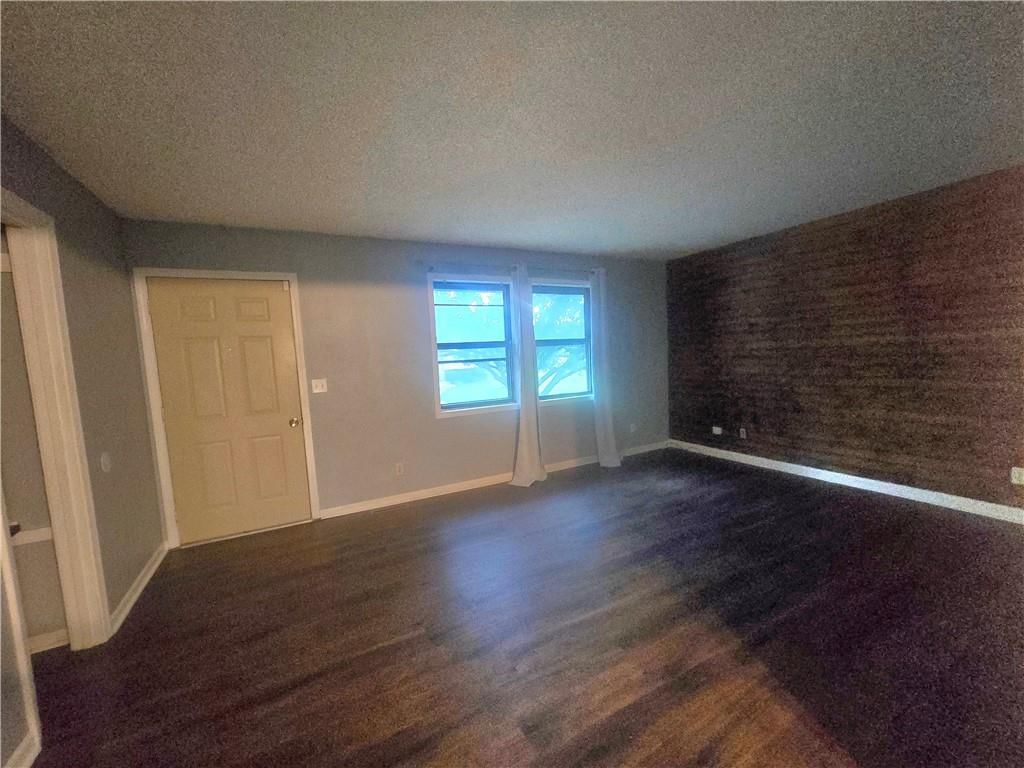 408 Creach Street — photo 7