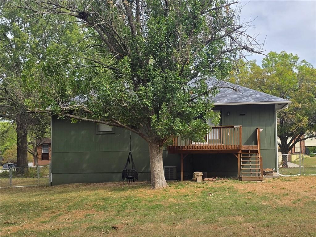 408 Creach Street — photo 24
