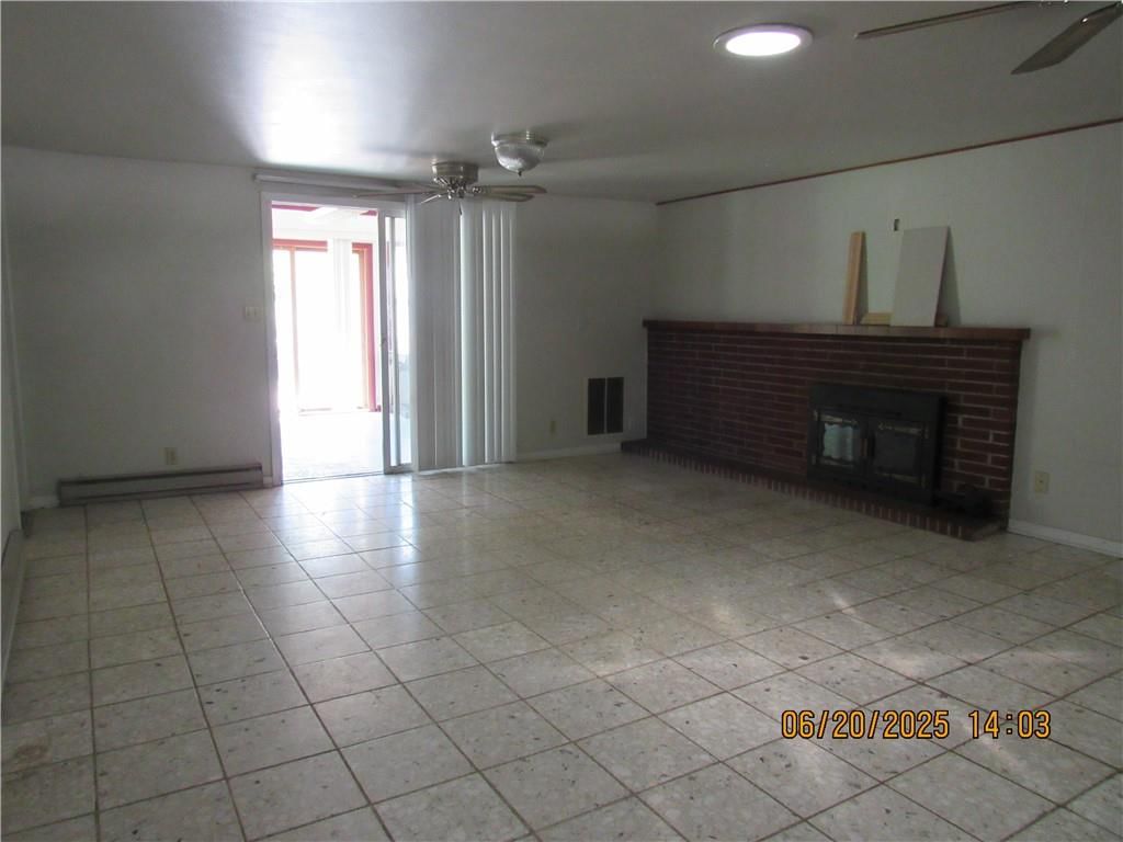 1501 NE 73rd Terrace — photo 5
