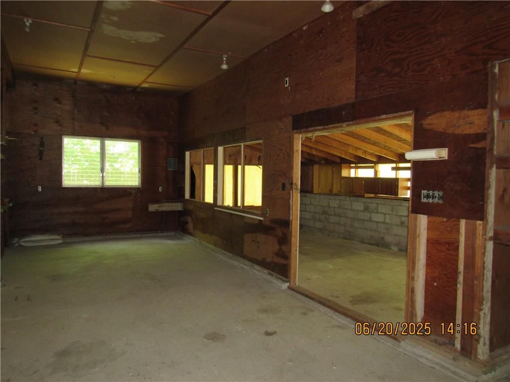 1501 NE 73rd Terrace — photo 12