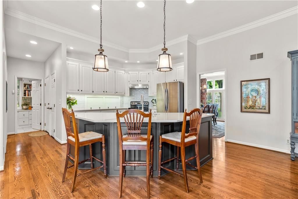 4800 W 114 Street — photo 16