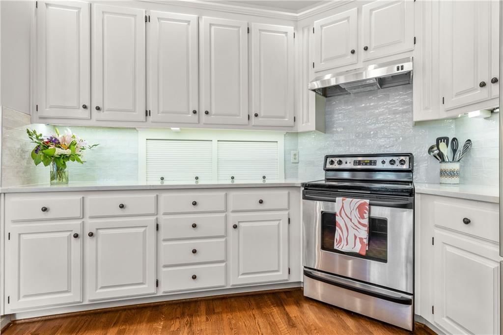 4800 W 114 Street — photo 17