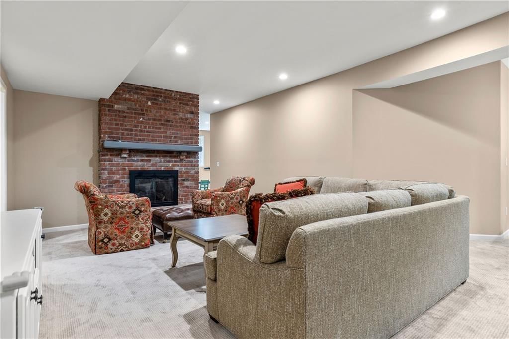 4800 W 114 Street — photo 44