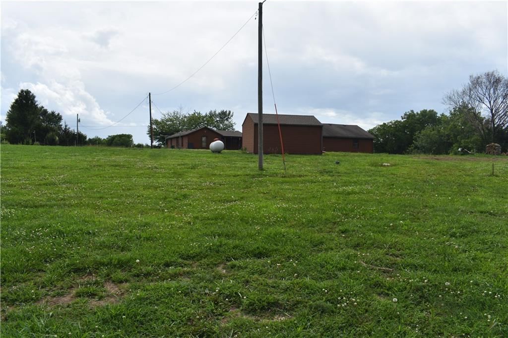 21570 Mclouth Road — photo 46