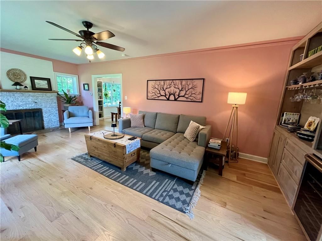 Photo 11 of 51 - 9115 E 87th Street
