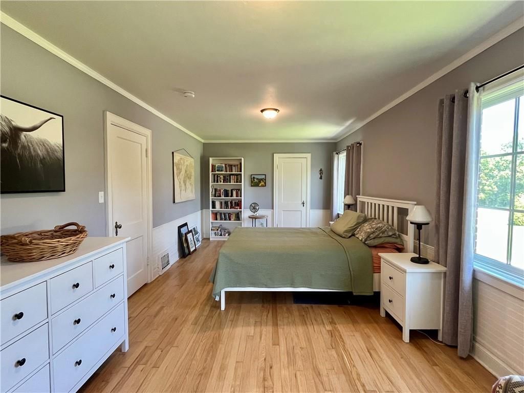 Photo 20 of 51 - 9115 E 87th Street