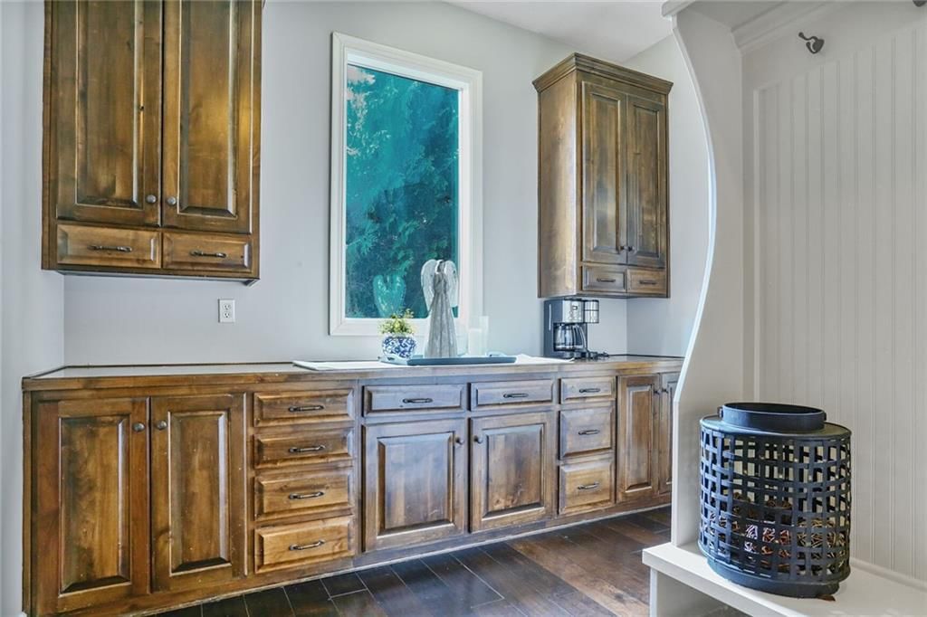 Photo 12 of 37 - 20866 W 114th Place
