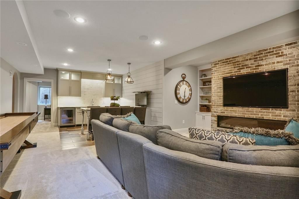 Photo 27 of 37 - 20866 W 114th Place