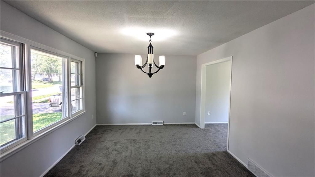 11615 Palmer Avenue — photo 6