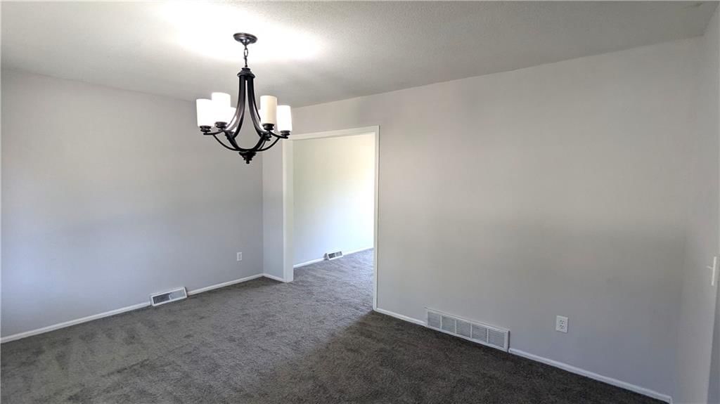 11615 Palmer Avenue — photo 9