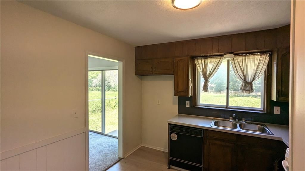 11615 Palmer Avenue — photo 16