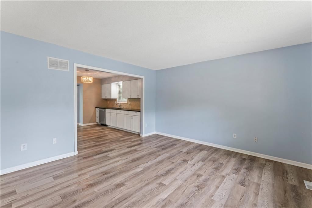 10003 NW 71ST Street — photo 5