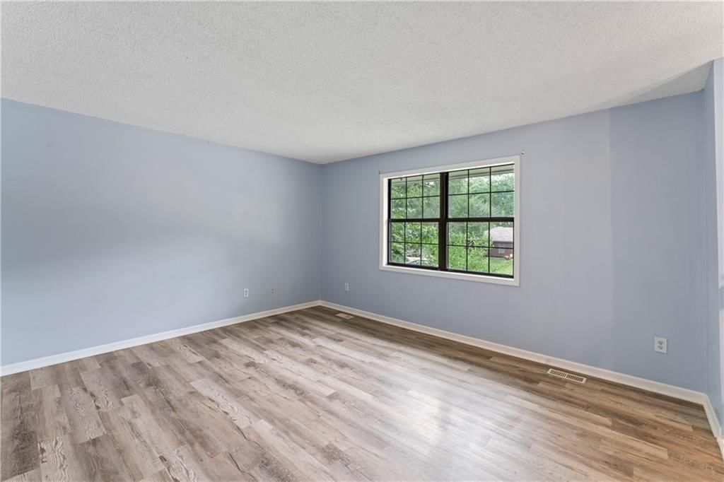 10003 NW 71ST Street — photo 6