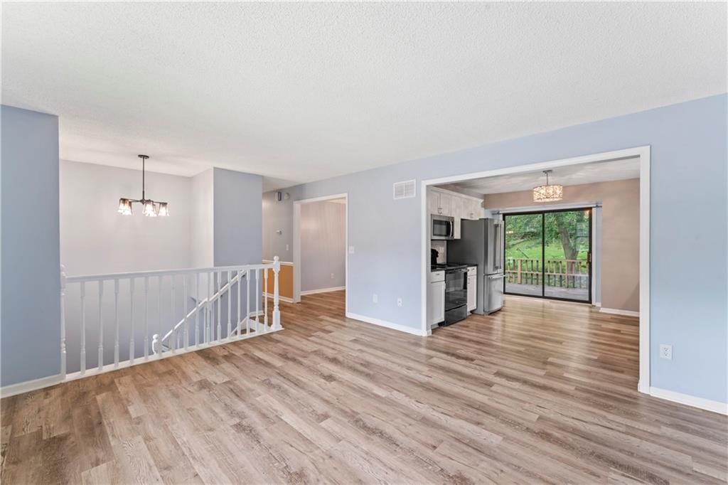 10003 NW 71ST Street — photo 8