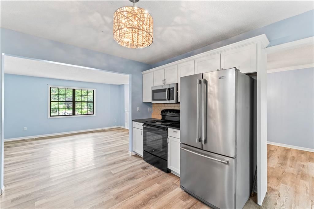 10003 NW 71ST Street — photo 12